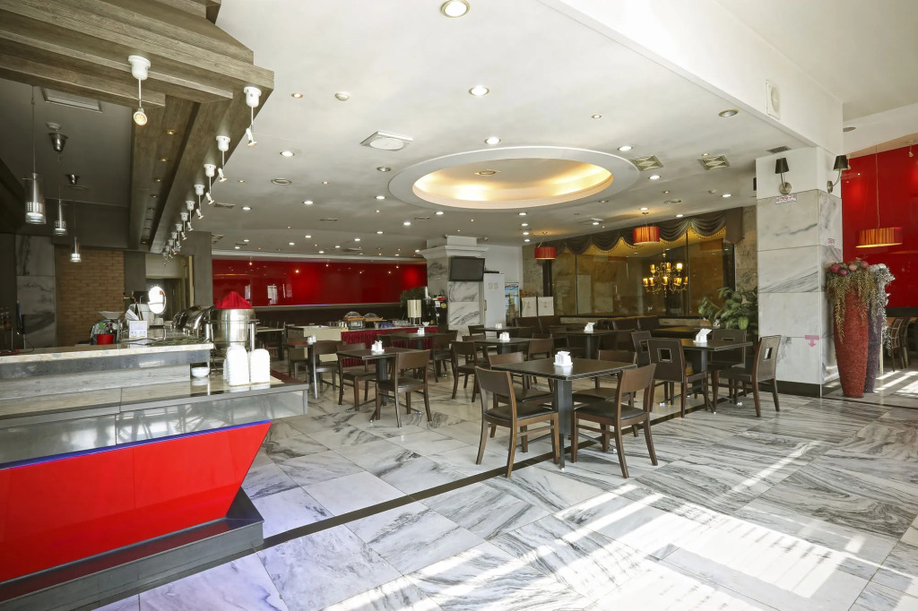 Metro Tourist Hotel