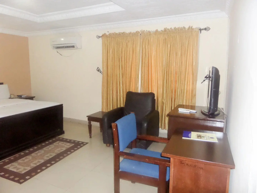 Babcock Guest house