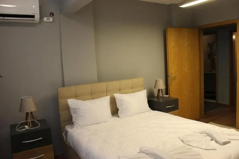 Azad Homes Taksim Mehroz