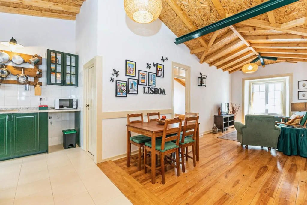 Moderno Apartamento em Bairro típico Lisboeta