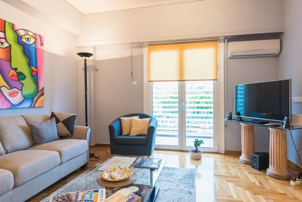 Park View Apartment Near Athens Museum