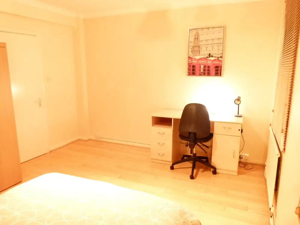SS Property Hub – Covent Garden Apartment