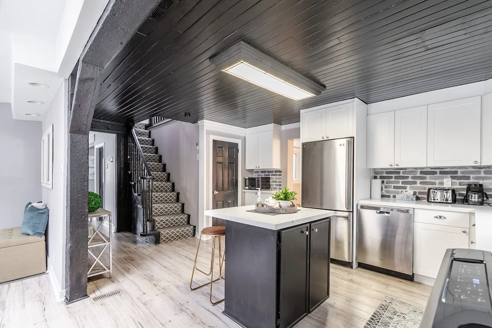 Cozy 3BR House in Watertown by GLOBALSTAY