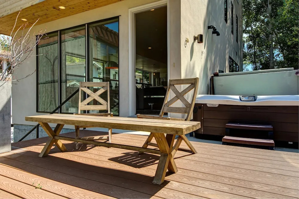 Rooftop Deck with Dowtown Views by RedAwning