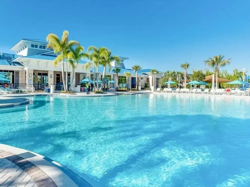 3417lw · Brand New 7 Bedroom With Pool /spa/ Themed, Close