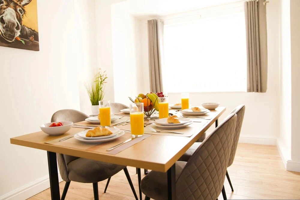 Travel Lettings - St Johns House