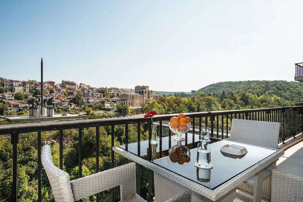 Interhotel