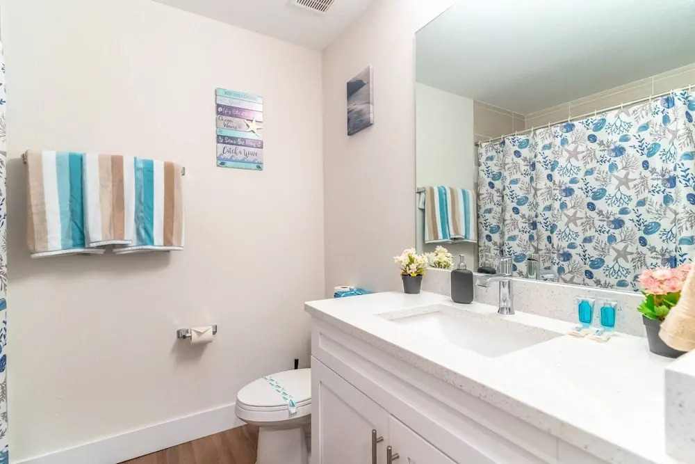 3260 Little Harbor
