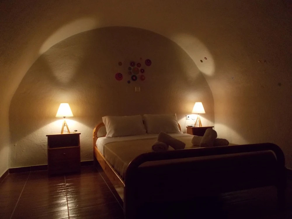 Loukas Kontos Traditional House