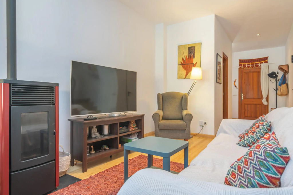 ELS ANGELS - Charming house with private pool Free WiFi