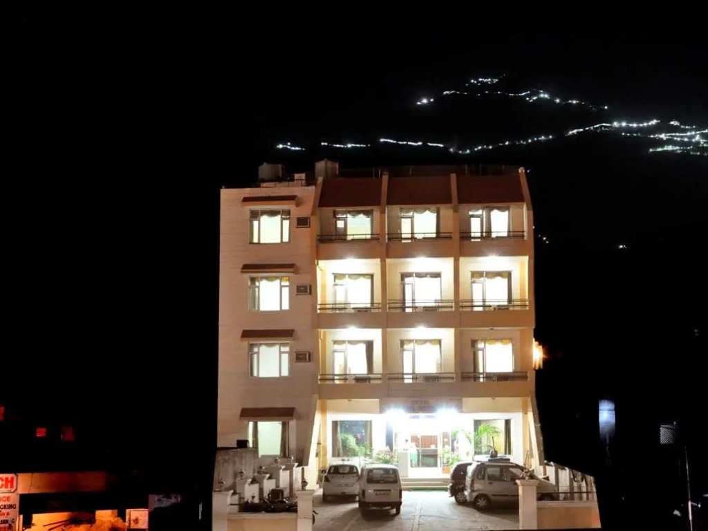 Hotel Jagdish Residency