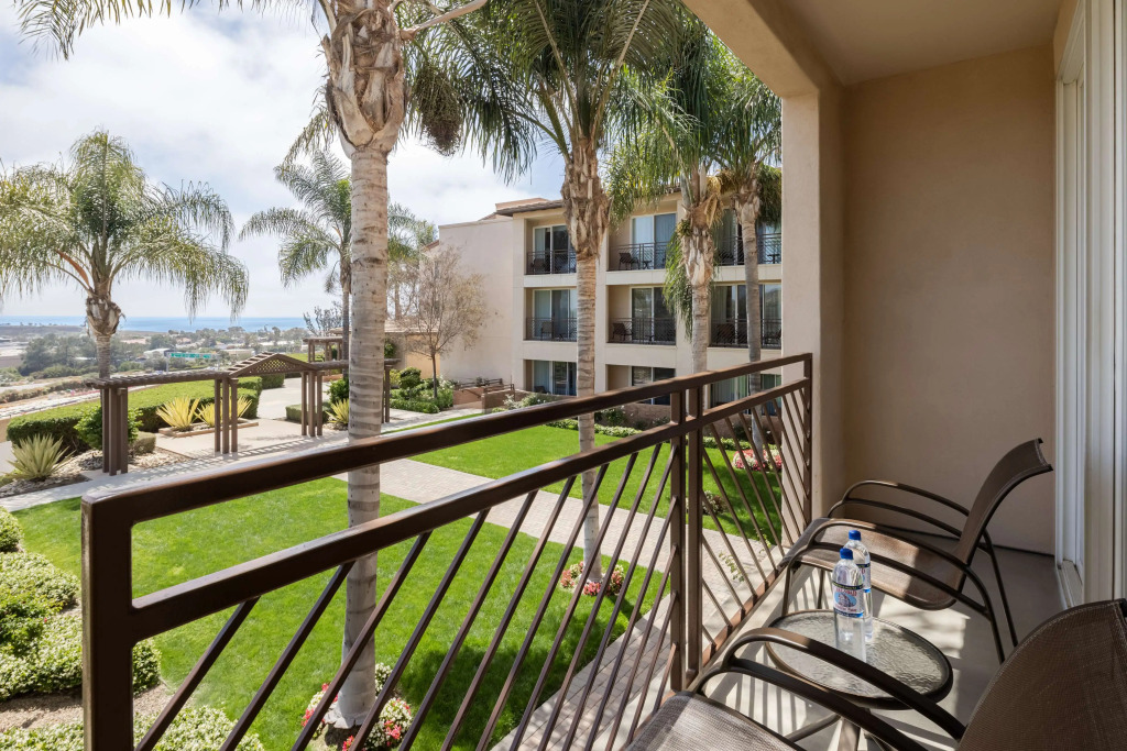 The Cassara Carlsbad, Tapestry Collection By Hilton