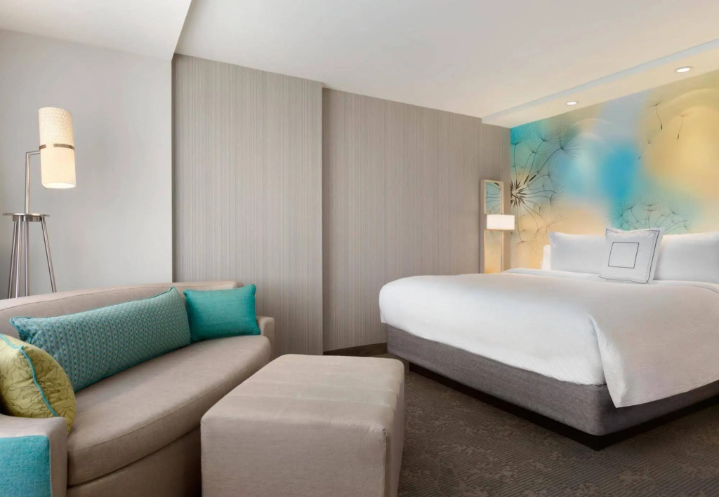 Courtyard by Marriott Toronto Mississauga/West