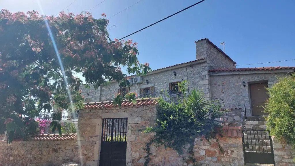 Melita Traditional Stone House