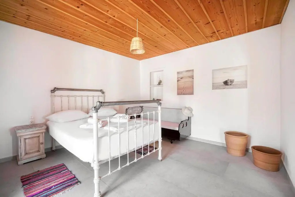 Serenity Courtyard village apartment