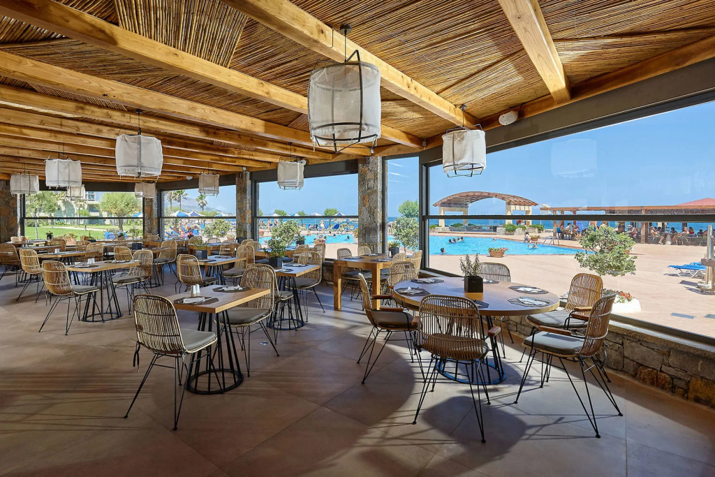 Sirens Beach & Village