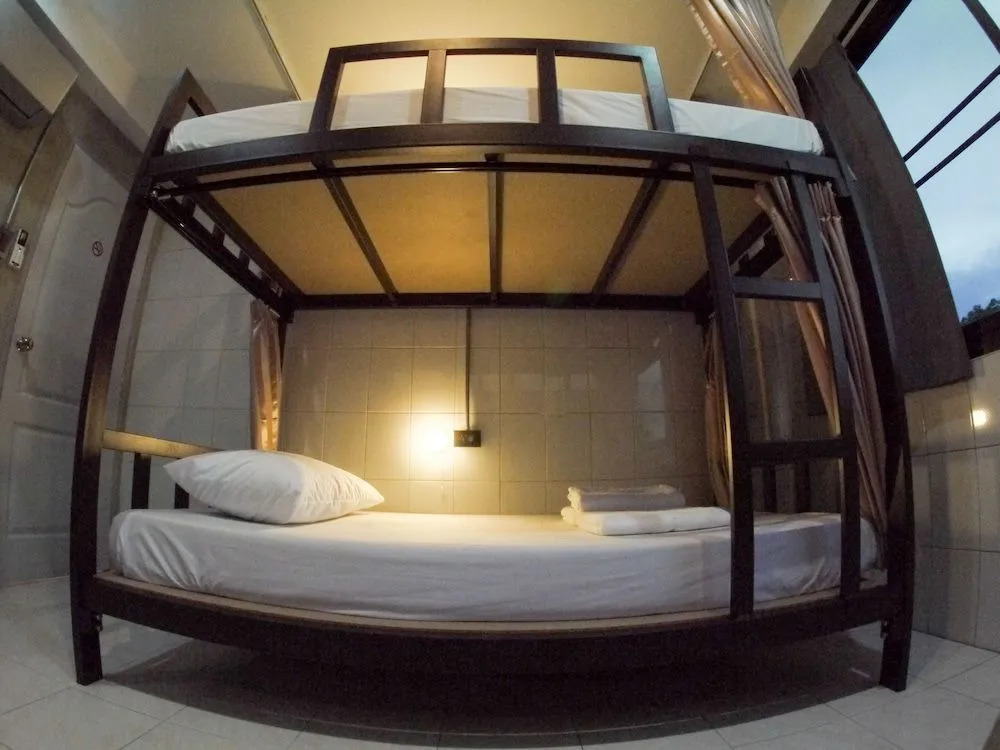 Bed De Bell Hostel