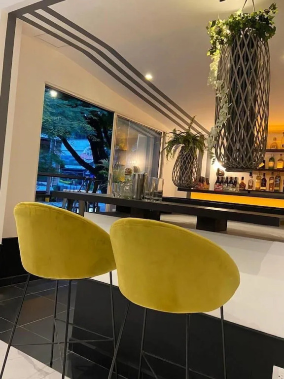 Moet Medellin Hotel