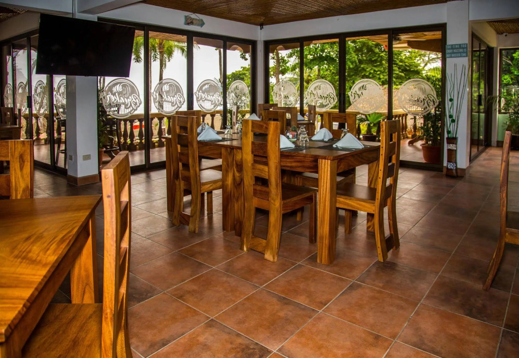 Jaco Laguna Resort & Beach Club