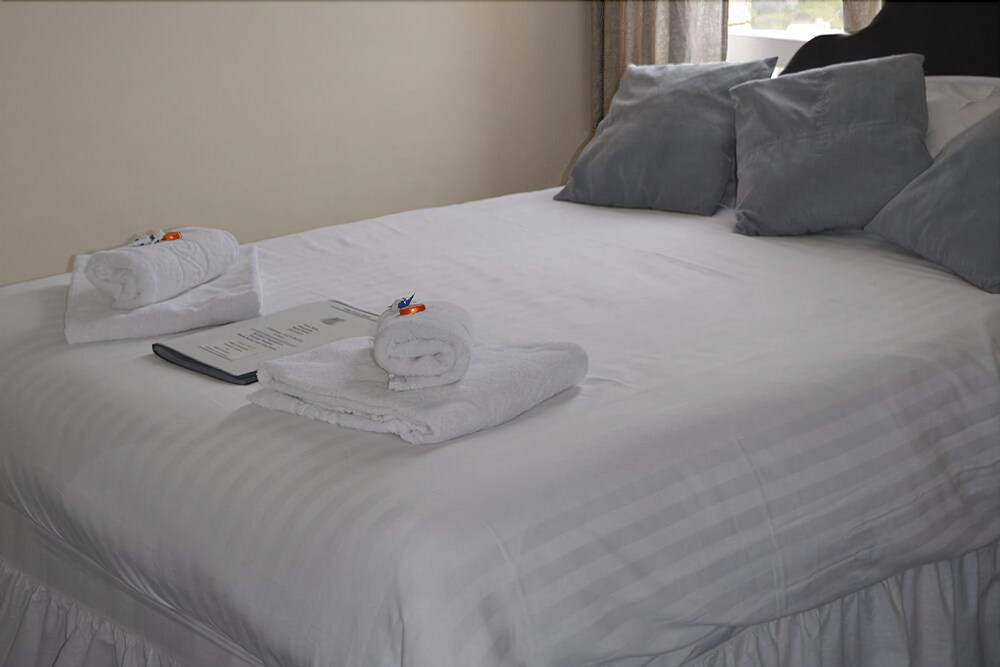 Torrs Hotel