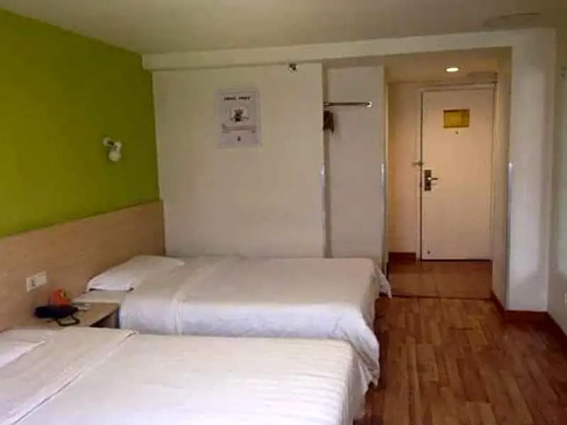 7Days Inn Qingdao Haiyunan Xinglong Road