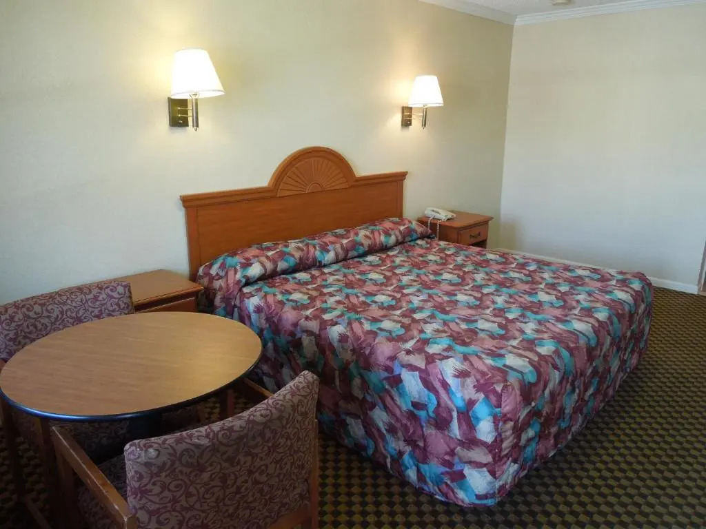 Red Carpet Inn Absecon