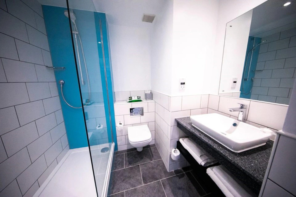 Holiday Inn Kenilworth - Warwick by IHG