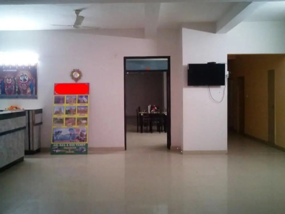Goroomgo Shree Mandir Palace Puri