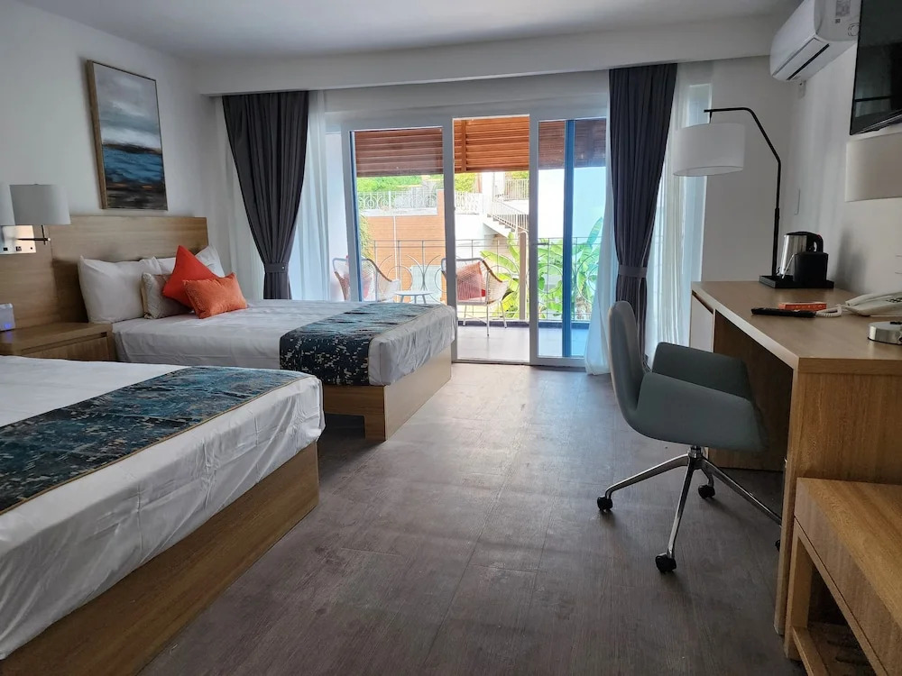 Hotel 39 Jamaica
