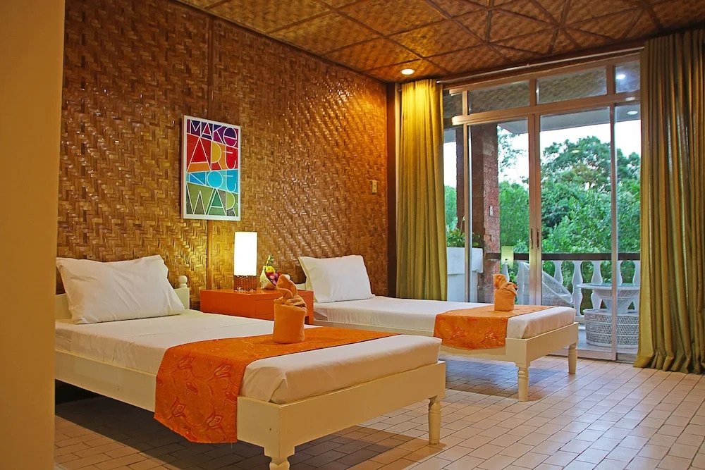 1888 Beach Resort