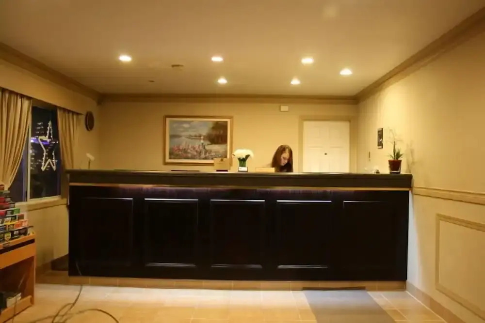 Heritage Inn