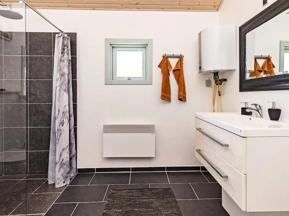 4 person holiday home in Vinderup