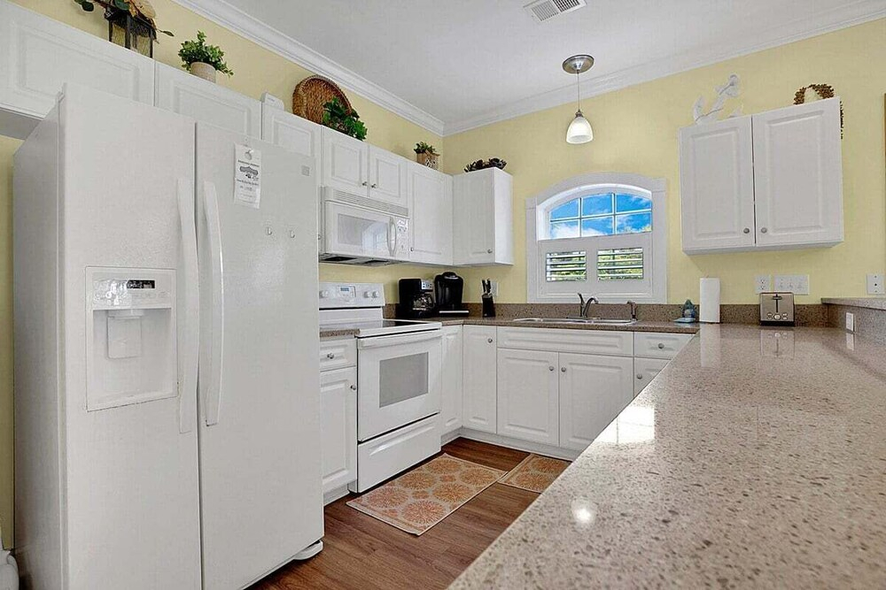 Magnolia North 4880-101