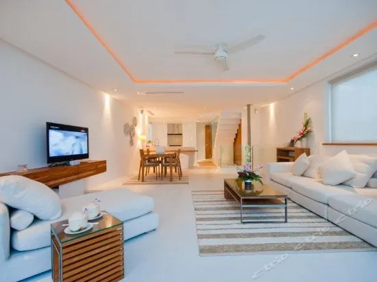 Panu Luxury Beachfront Apartments