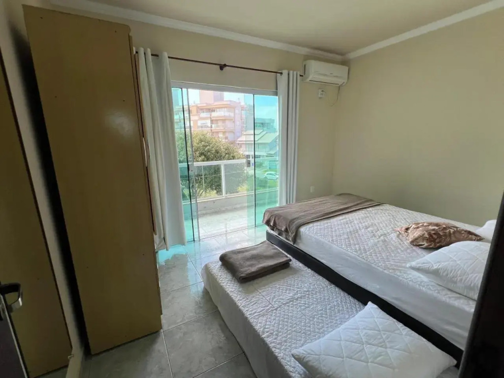 Aprecie Mariscal Nesta Hospedagem a 150 M do Mar - V4