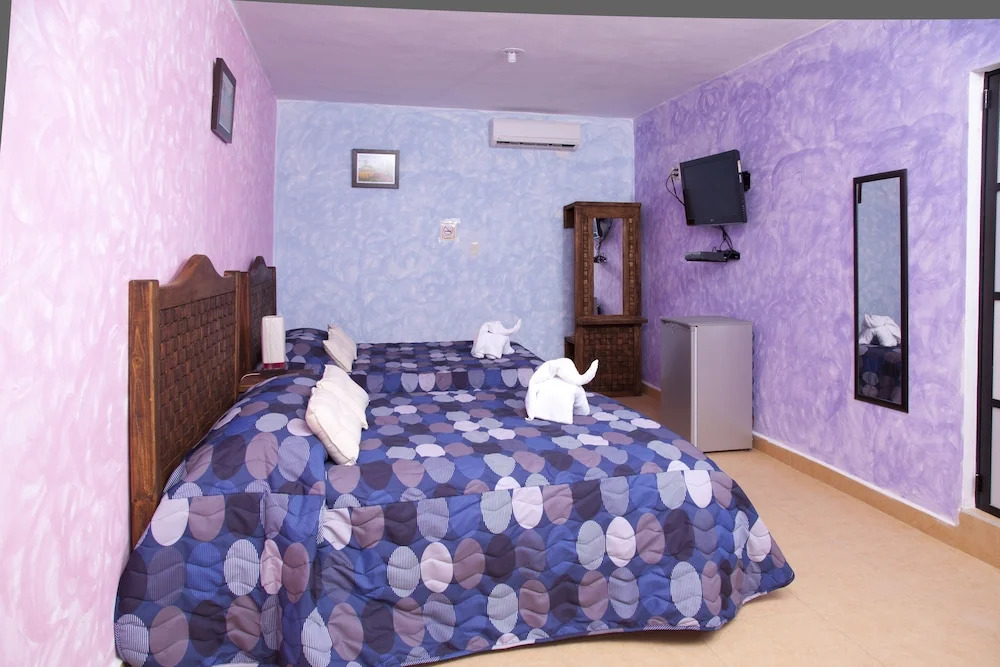 Terracota Corner Rooms