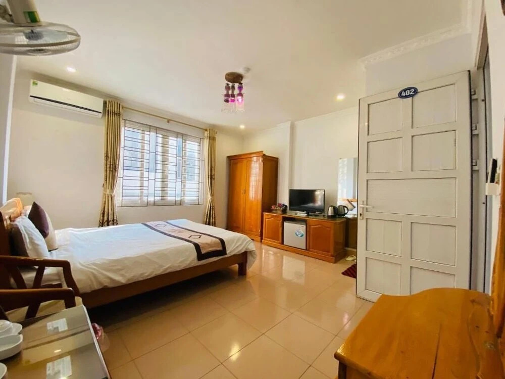 Hoang Gia II Hotel - by Bay Luxury