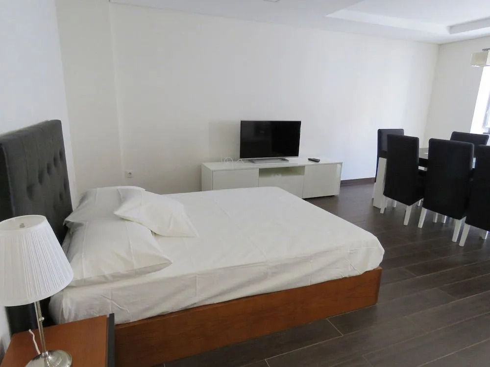 Downtown Boutique Studio & Suites