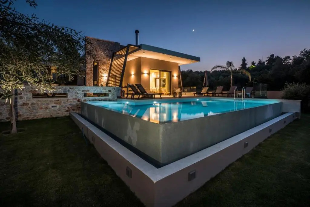 Superior Villa Aphrodite with Pool near Chania