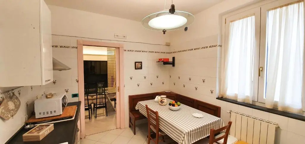 Casa De Amicis 18