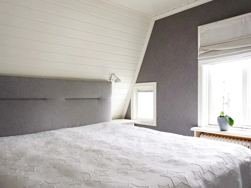 8 Person Holiday Home in Kungshamn