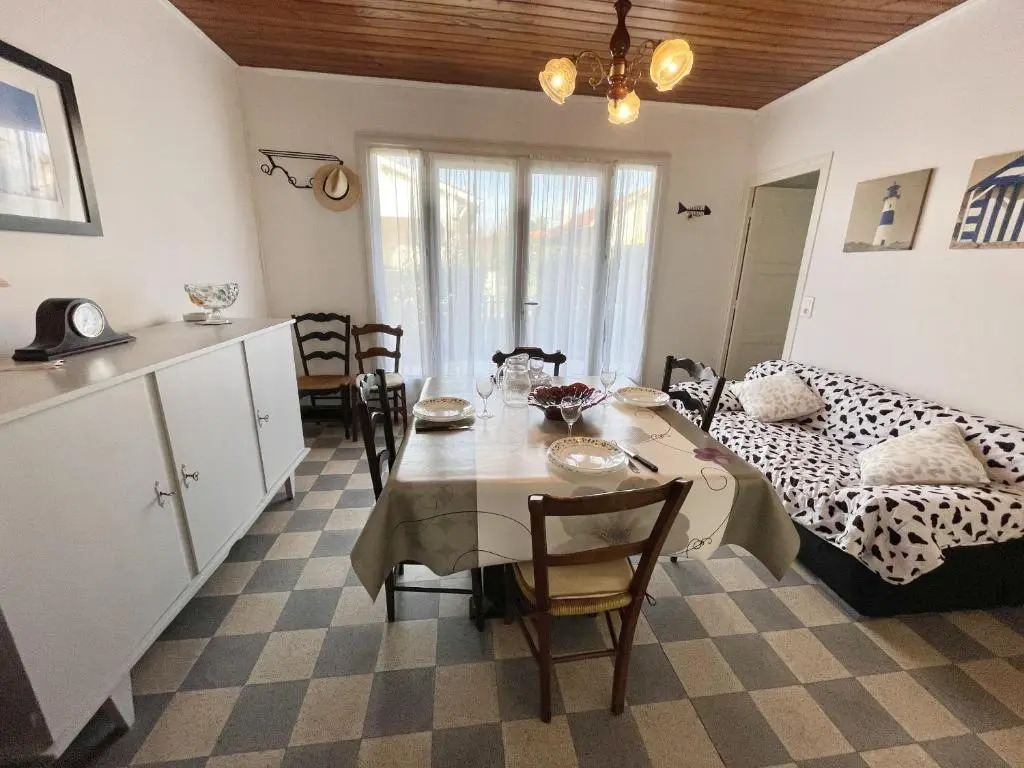 Jolie maison de pays avec 2 chambres plage