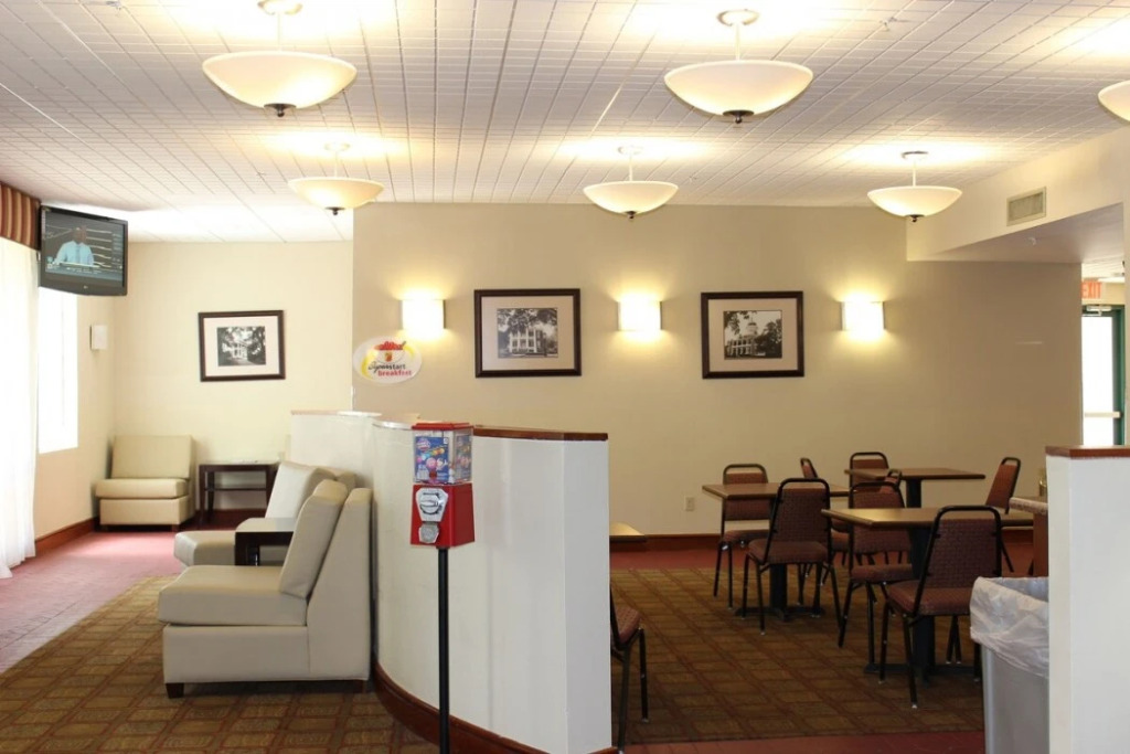 The Bridges Hotel