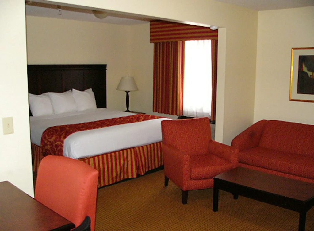 Ashley Quarters Hotel Airport-Cincinnati