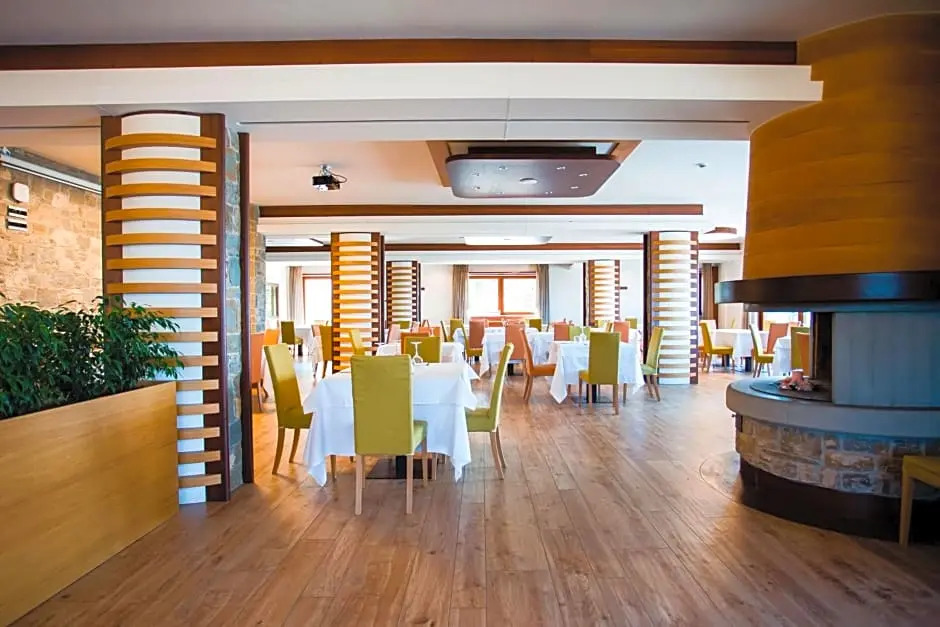 Hotel Monte Campo