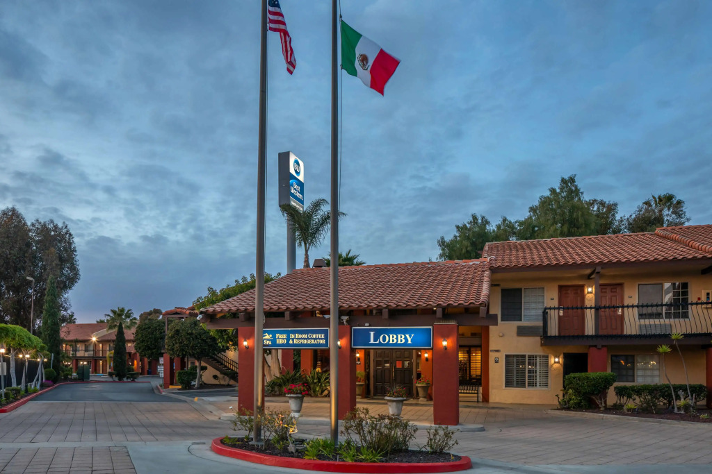 Best Western Americana Inn