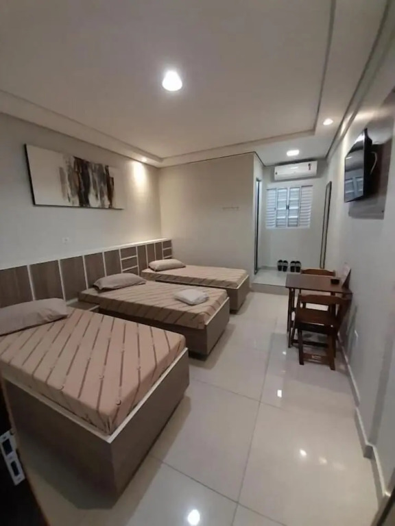 Hotel off