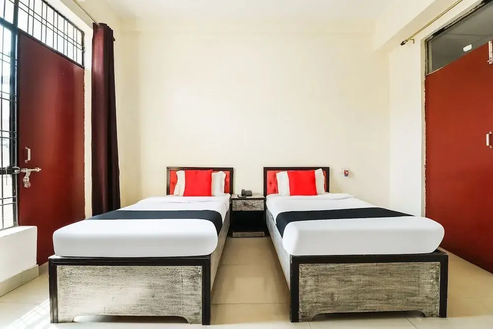 Brij Ki Rasoi by OYO Rooms