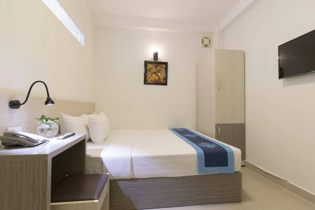 Rosa Hotel - Bùi Viện walking street