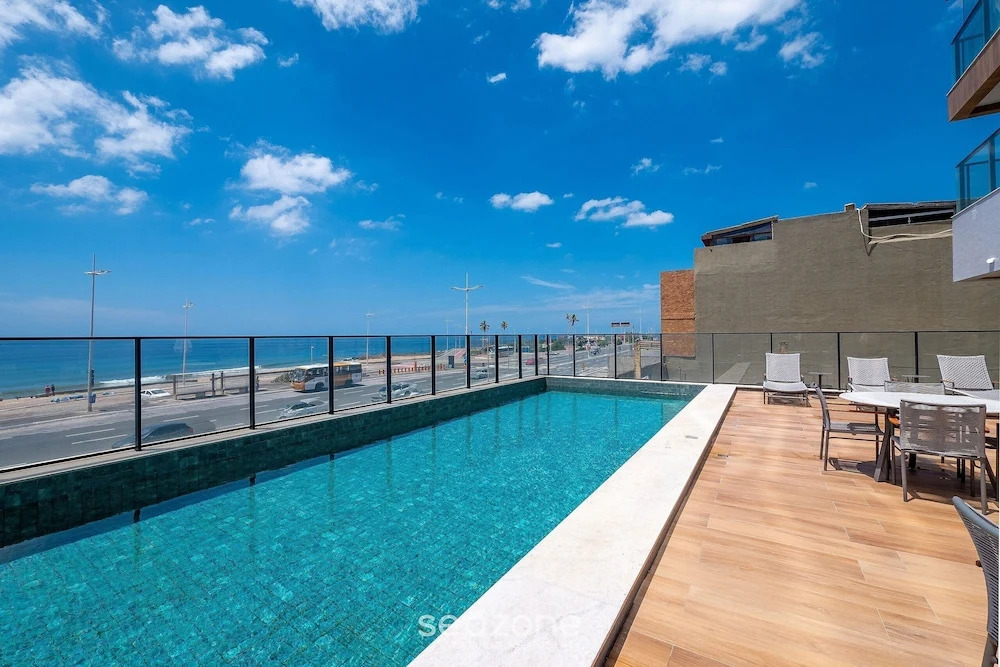 Studios in Building w/ Pool and Gym - Jdns